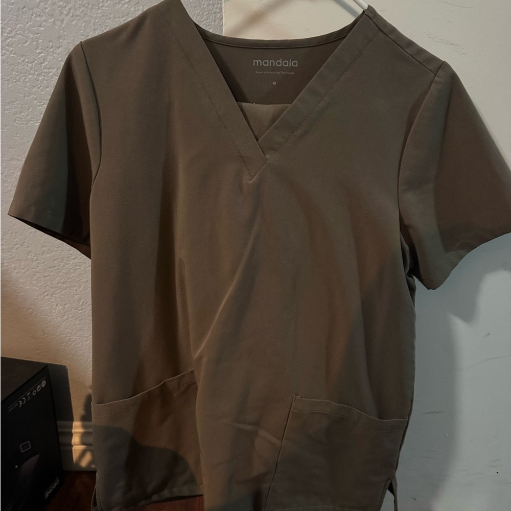 Mandala, Figs, and Fabletics Scrubs Per One Set - Picture 9 of 10